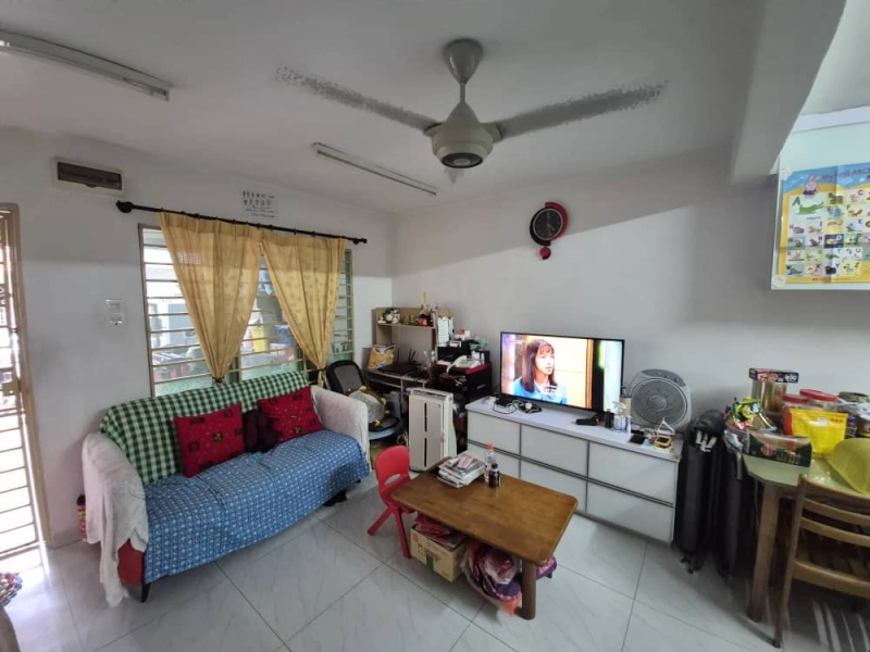 Renovated 2.5 storey house-Taman Sri Sinar @ Kuala Lumpur
