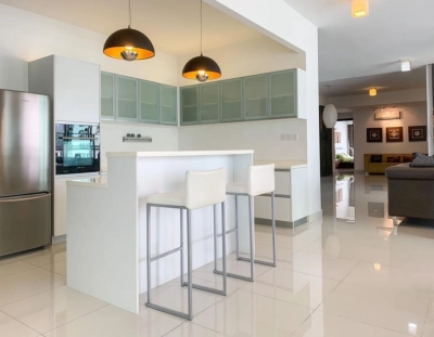 Gurney Paragon 3150sf Furnished & Renovated Gurney Drive