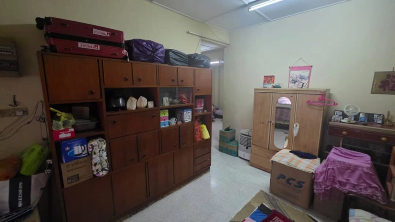 1 STOREY TAMAN KOK LIAN JALAN KUCHING, Actual, Freehold, WELL KEEP