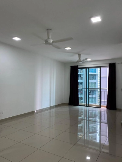 THE HENGE CONDO KEPONG, Actual, Renovated, FACING POOL, Low Deposit