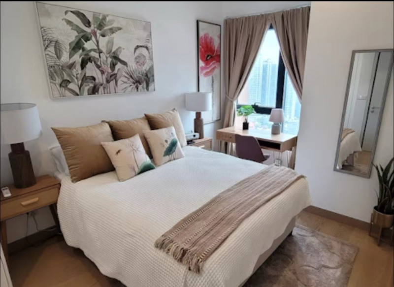 Legasi Kampung Bharu Guesthouse with Gorgeous Pools and KLCC Views