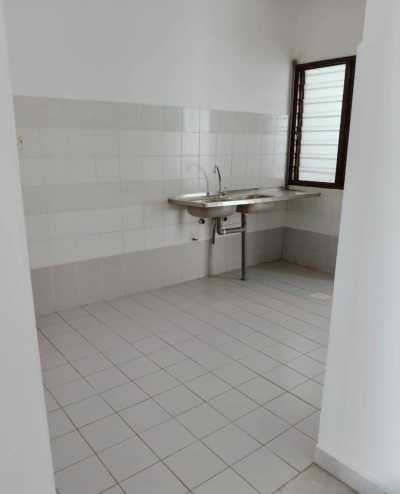 USJ11/4 Subang Jaya Double Storey House 22x70 Intermediate Basic