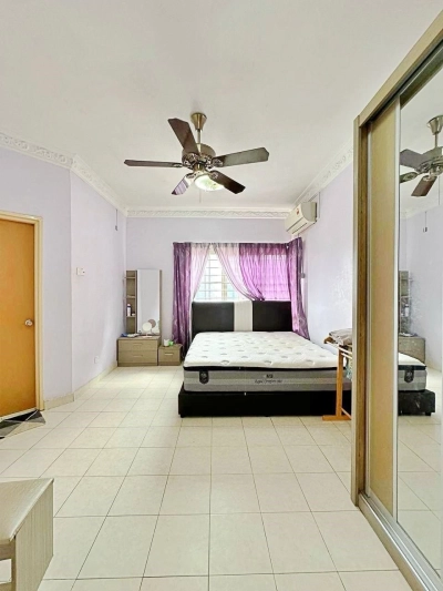 APARTMENT MELUR SENTUL CORNER UNIT