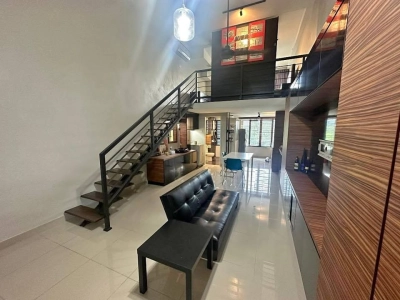 Newly Renovated 1-Bedroom with Full Furniture