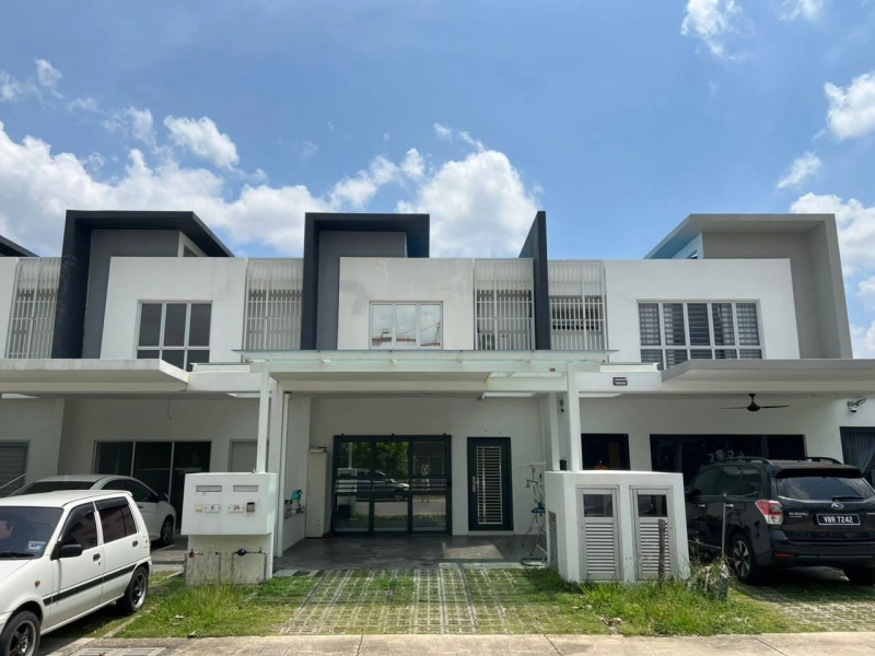 CASA GREEN, CYBERSOUTH