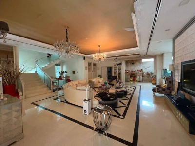2 Storey BUNGALOW COUNTRY HEIGHTS DAMANSARA KL, Actual, Fully Renovated, Low Deposit