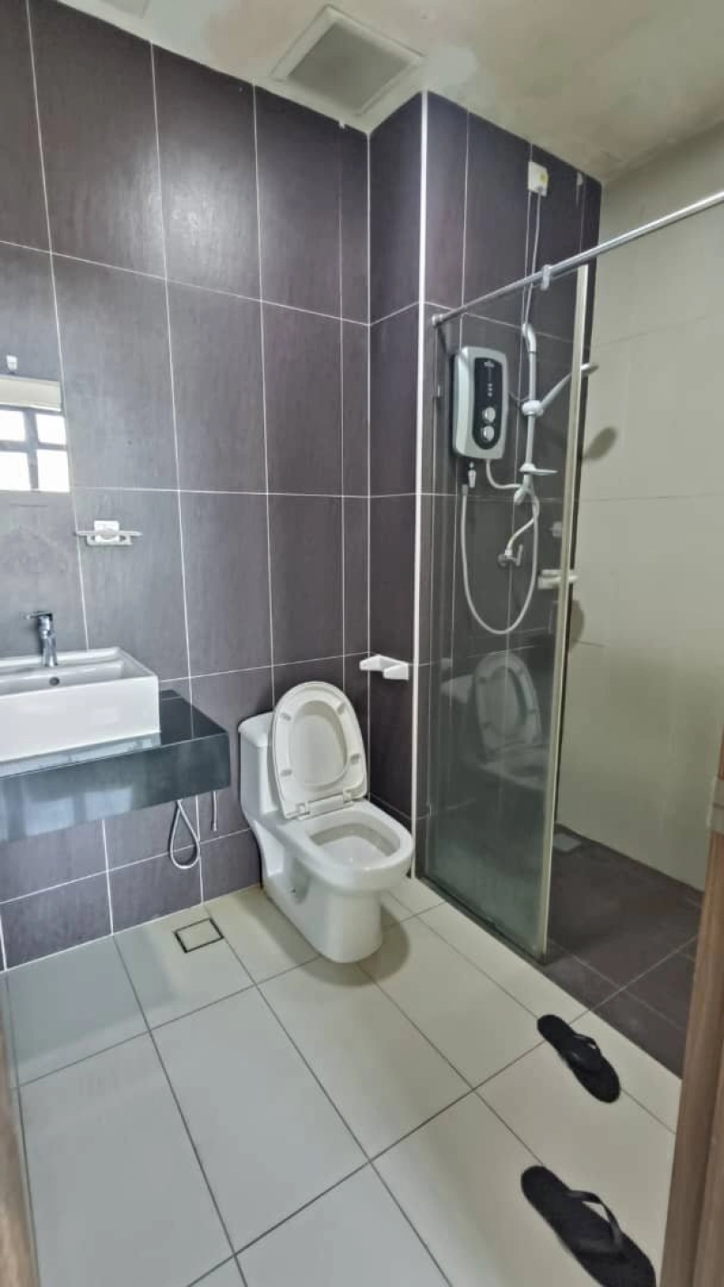 Kempas D'Secret Garden 2Rooms 2Baths Fully Furnished Unit For Rent