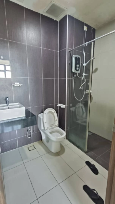 Kempas D'Secret Garden 2Rooms 2Baths Fully Furnished Unit For Rent