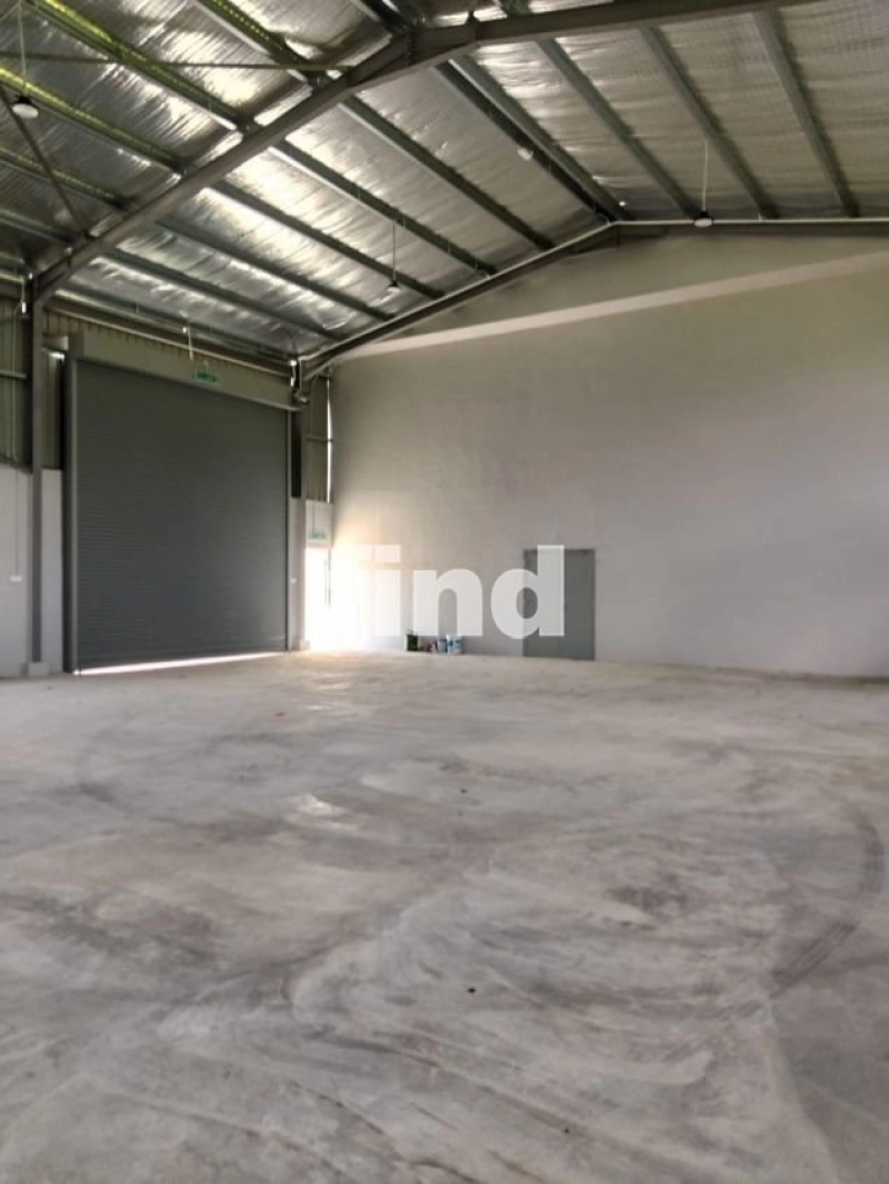 📦 Spacious Warehouse for Rent @ Jalan Rozhan, Alma