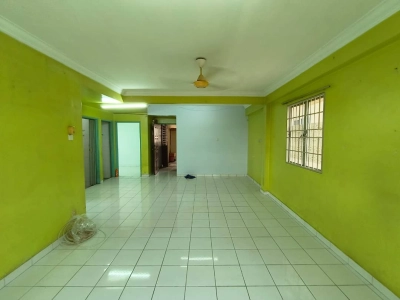 AMAN TIGA APARTMENT Kepong, Actual, Partially Furnished, Move In Ready