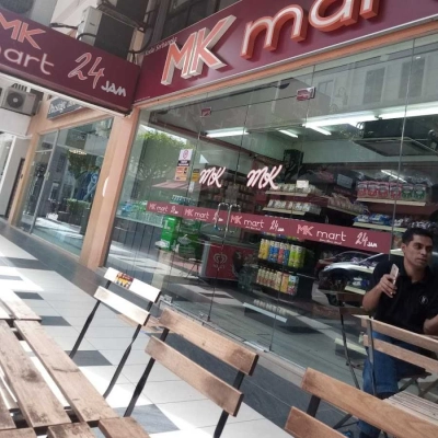 3.5 storey Shop Office-Plaza Damas @ Taman Sri Hartamas, KL-Sale below bank value Rm500k