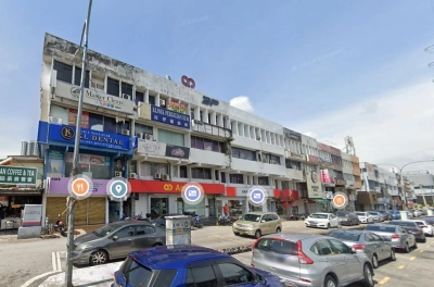 G FLOOR & LEVEL 1 SHOP TAMAN CONNAUGHT, End Lot, Facing MAIN ROAD, Move In Ready