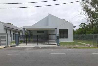 MAHKOTA HILLS LENGGENG BUNGALOW