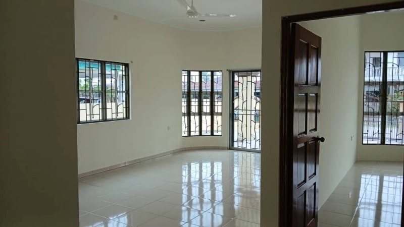 Bercham Single Storey Bungalow House for Sale