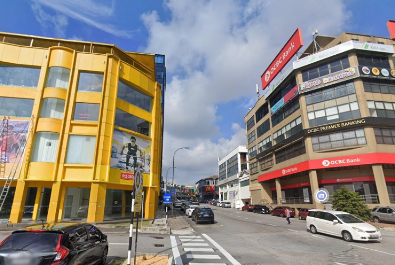 3 STOREY SHOP USJ 10 TAIPAN SUBANG JAYA, CORNER Lot, PREMIER Location, Low Deposit