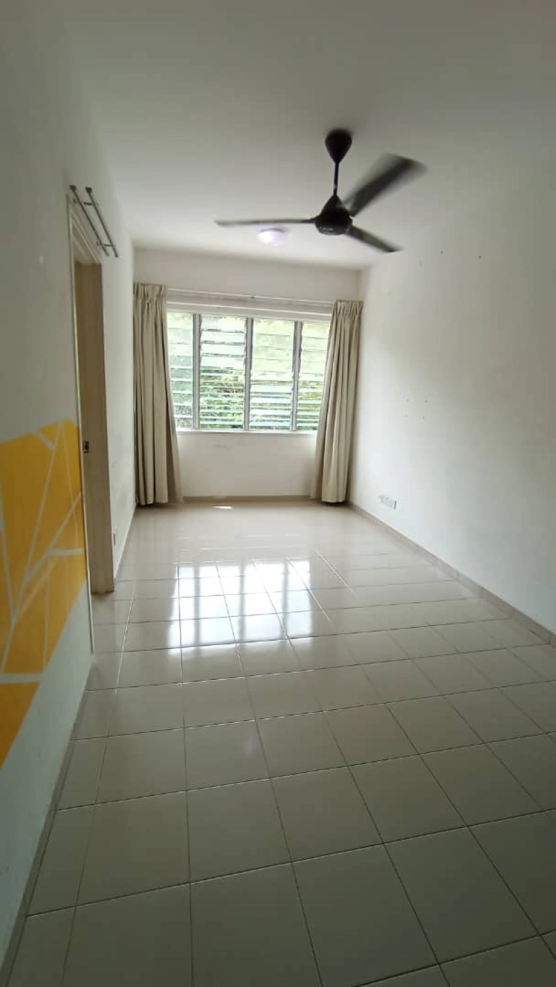 Pangsapuri Nuri Flat Bayan Lepas Well Conditions 650sf