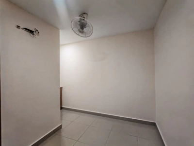 228 Condo @ Selayang Baru-Level 15 no blocking view -Sale below bank value Rm10k