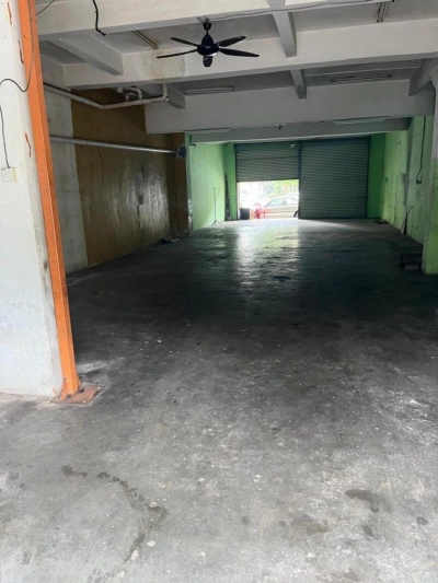 KELANA IDAMAN GROUND FLOOR SHOPLOT