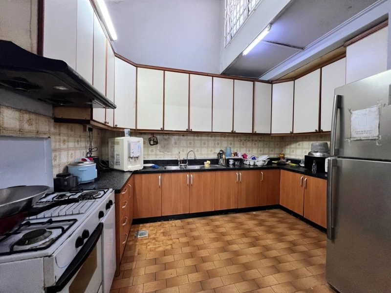 AMPANG JAYA TERRACE CORNER