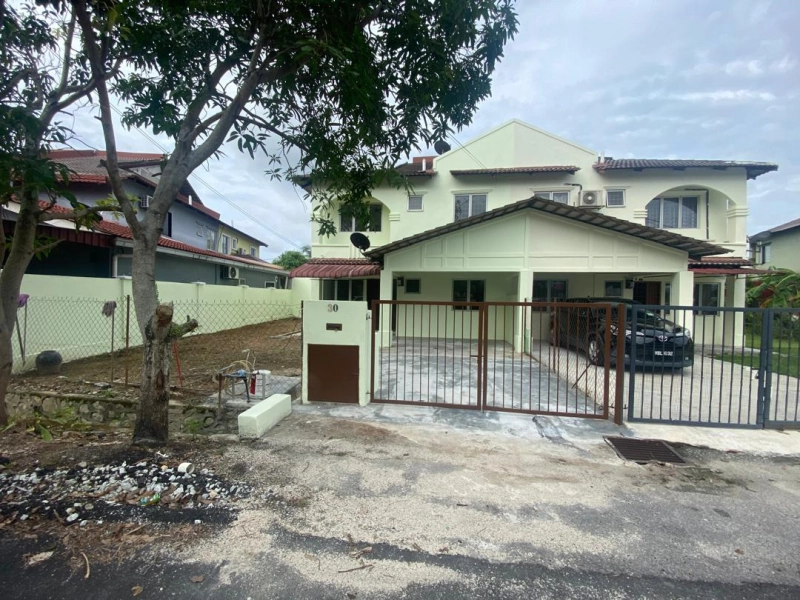 2 Storey cluster bangalow. Leasehold Non Bumi lot. Individual title application in progress. Direct owner: 016 4242 062