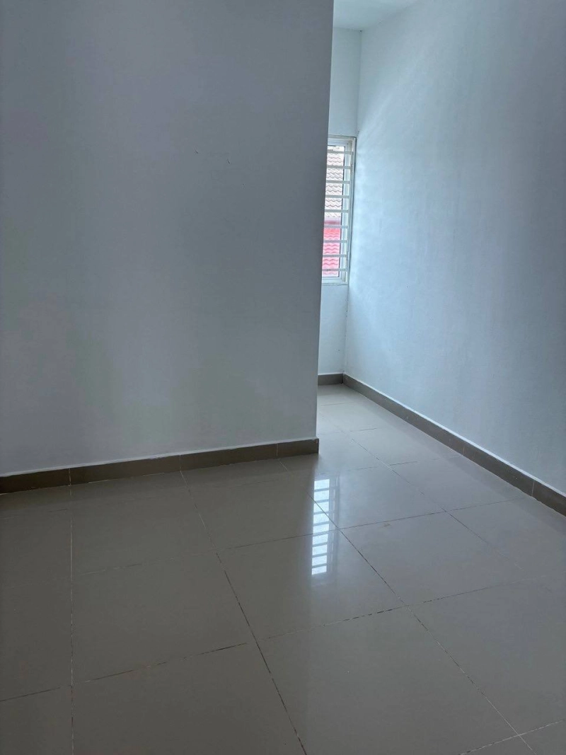 Rare Opportunity in Siara 81, Sungai Ara – Two Adjacent Terrace Houses with Basement!