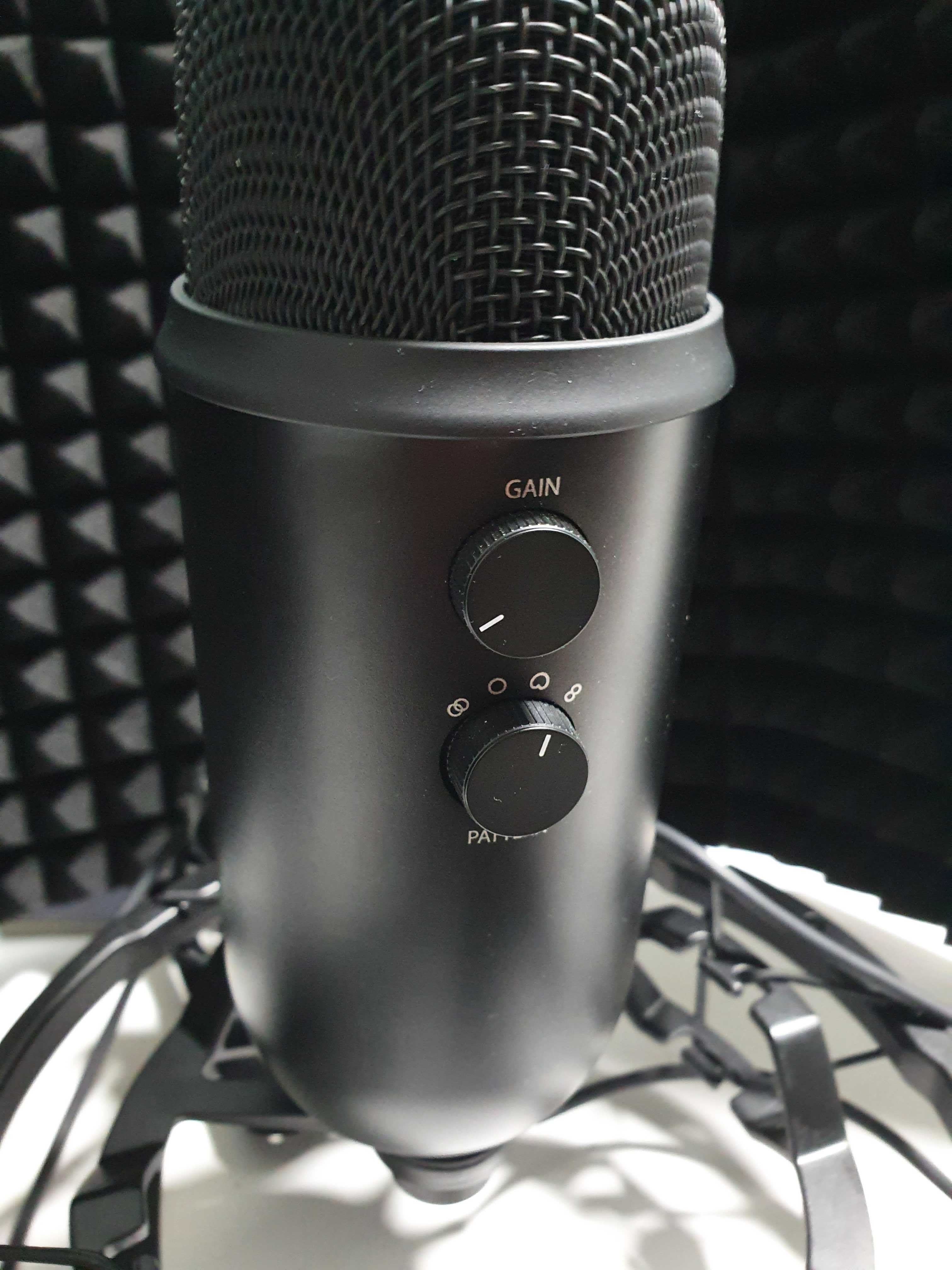 How to Correctly Use a Blue Yeti Microphone for Podcasting - Gaffin Creative