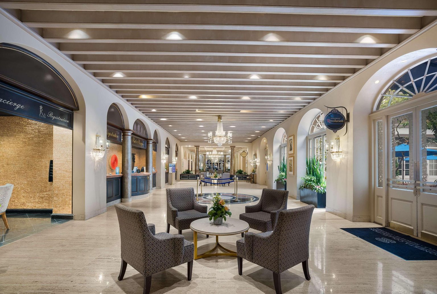 The Royal Sonesta New Orleans》– 宿泊者のリアルな体験談と予約情報 