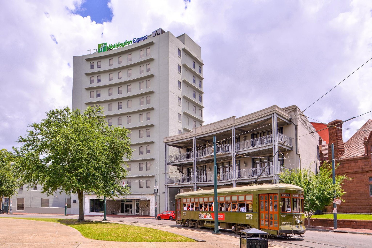 《Holiday Inn Express New Orleans - Arts District》– 宿泊者のリアルな体験談と予約情報｜HafH