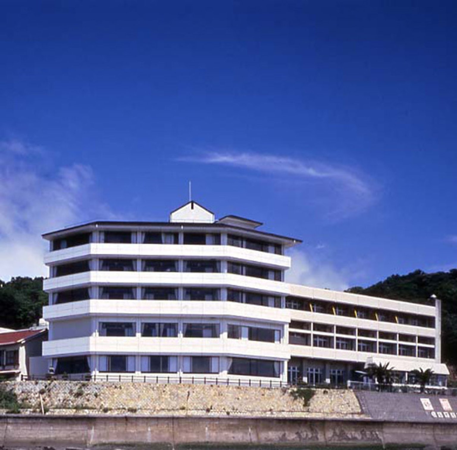 和歌山加太温泉 シーサイドホテル加太海月》– 宿泊者のリアルな体験談 