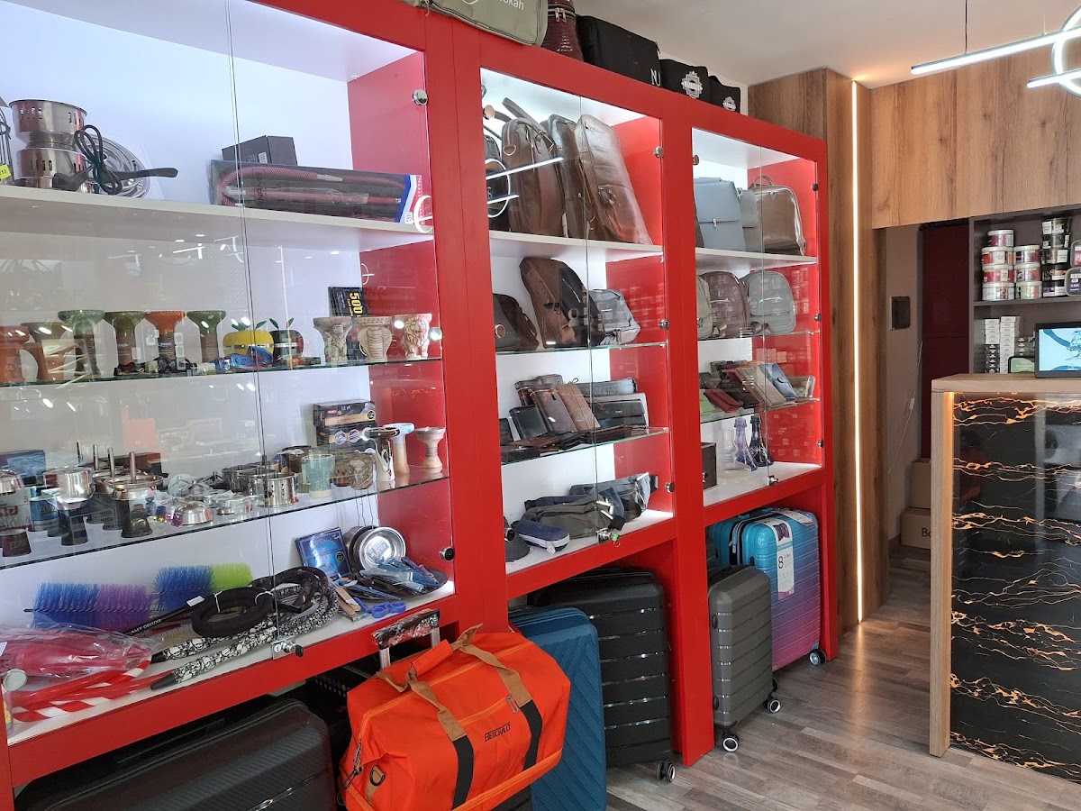 Smoke Shop photo 2