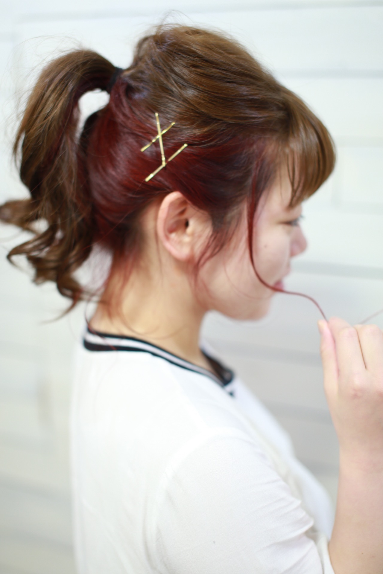 新宿savian インナーカラーレッド Savian Hair Garelly 新宿のヘアスタイル ヘアログ