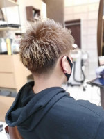 & again HAIR DESIGN 緑橋 ツーブロックハイトーンメンズソフトフェードマッシュ