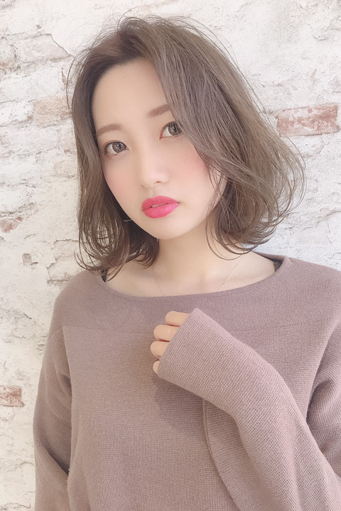 もかベージュ Lucua 恵比寿のヘアスタイル ヘアログ