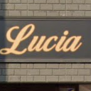 和歌山大学前駅にあるLucia