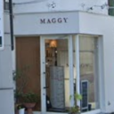 東部市場前駅にあるSalon de Maggy