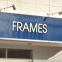 宇治山田駅にあるFRAMES