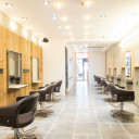 AUBE HAIR lua 門前仲町店