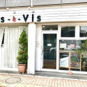 本蓮沼駅にあるvis a vis 本蓮沼店