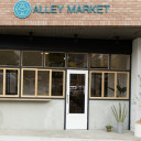 本蓮沼駅にあるALLEY MARKET