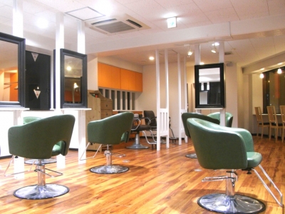 《閉店》LATO HAIR un & deux 町田店