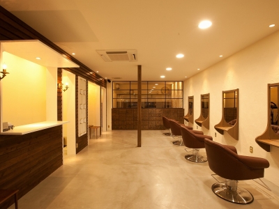 rire hair 箱崎店