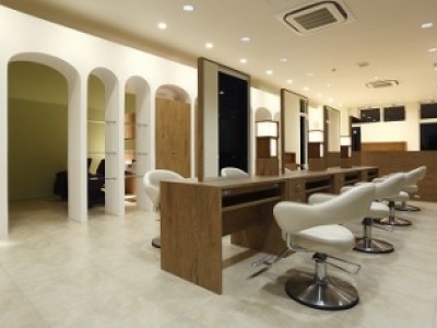 HAIR&MAKE EARTH 熊本嘉島店