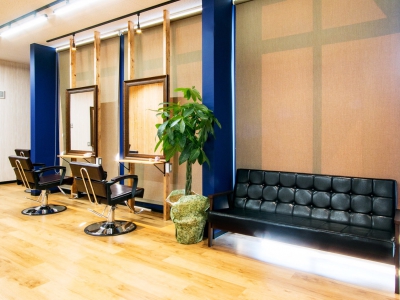 Agu hair bloom 山形嶋店