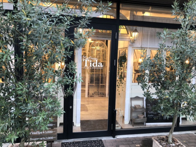 TIDA - お店の入り口です！