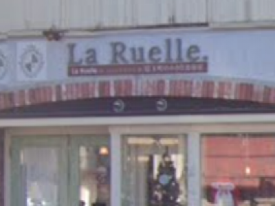 La Ruelle. 町の小さな美容室