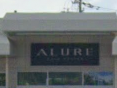 ALURE 小郡店