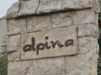 alpina 上小塙店