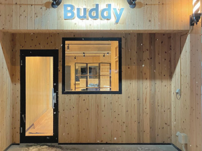 Buddy - 初めて来られる方も、疲れている方でも、ほっと一息つけるような穏やかな雰囲気です。