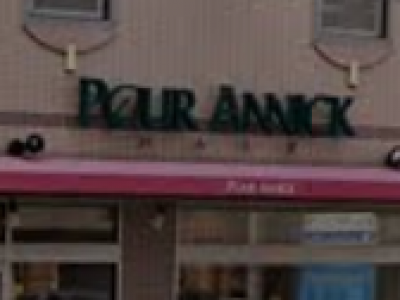 pour annick hair