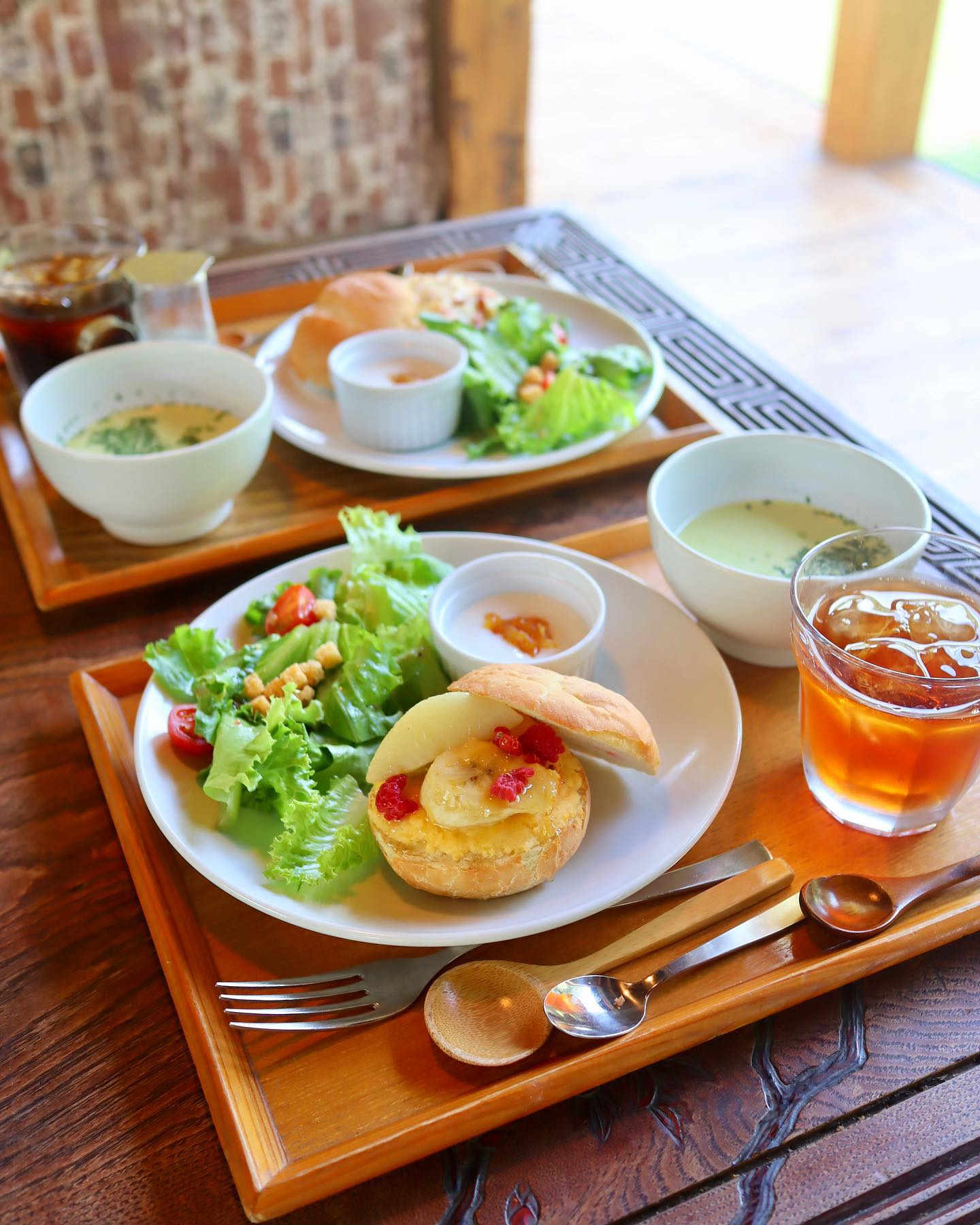 水辺のカフェ 三宅商店 酒津